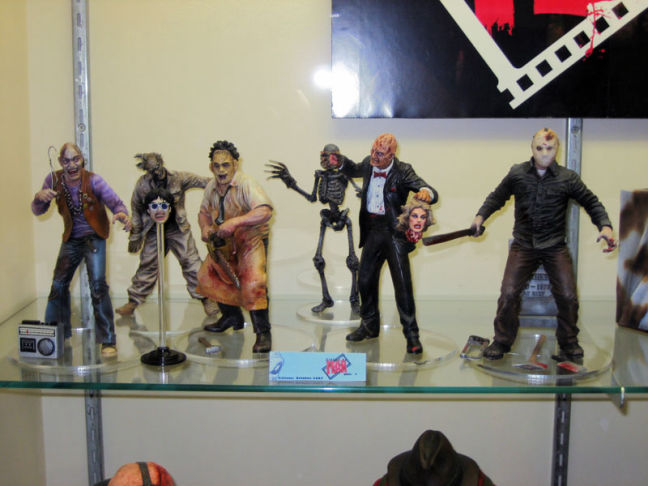 MEZCO Horror Figures